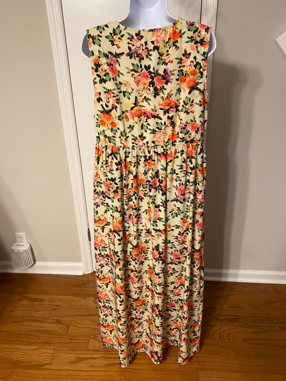 Anthropologie Veneet Bahl Maxi Dress - Picture 6 of 8
